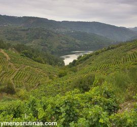 Ruta Cabo do Mundo: Senderismo en la Ribeira Sacra