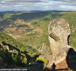 Pedra Longa en la Ruta del Contrabando de Nogueira
