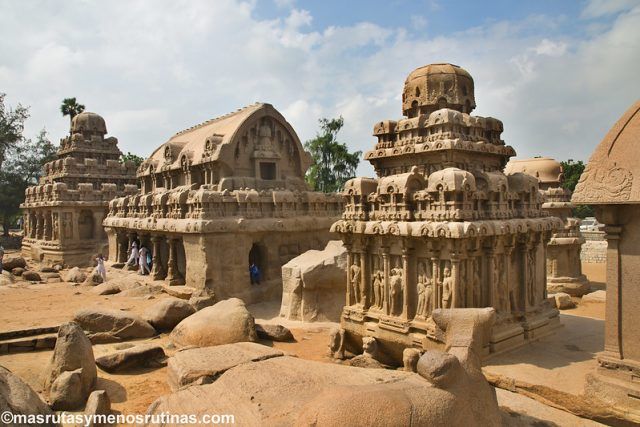 Templos de Mamallapuram excavados en la roca_ Pancha Rathas