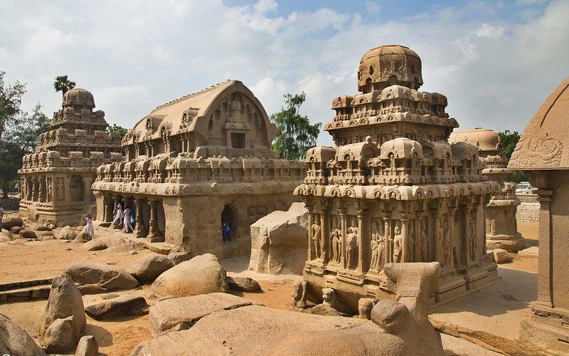 Templos de Mamallapuram excavados en la roca_ Pancha Rathas