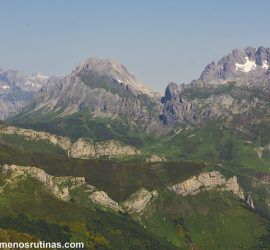 Vista de Picos de Europa desde el Pico Coriscao