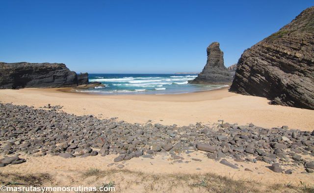 Praia de Pena Furada en Vila do Bispo
