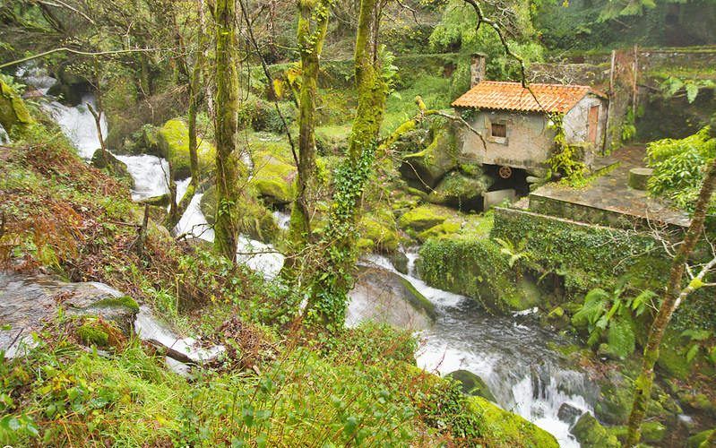 Parque etnográfico de los molinos del río Sesín