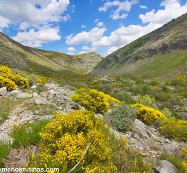 Garganta de los Caballeros en la Sierra de Gredos