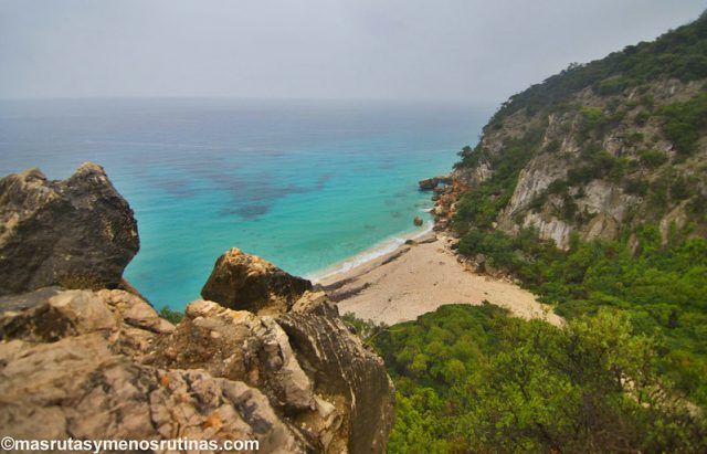 Cala Luna en el Golfo de Orisei_ este de Cerdeña