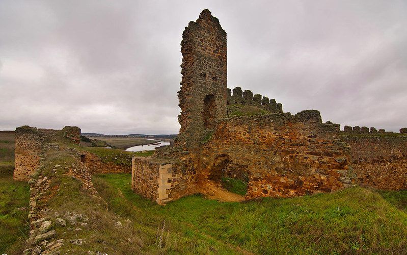 Castillo de Castrotorafe en Zamora