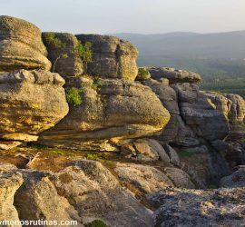 Conjunto de rocas de Castroviejo en Duruelo de la Sierra