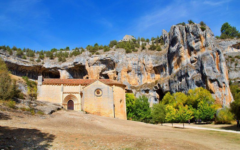 Ermita de San Bartolomé en el cañón del río Lobos