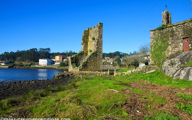 Torres do Oeste en el paseo fluvial de Catoira