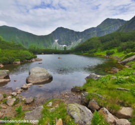 Lagunas Roháce en Montes Tatras eslovacos