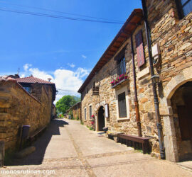 Rabanal del Camino, pueblo maragato en la etapa del Camino francés de Astorga a Foncebadón