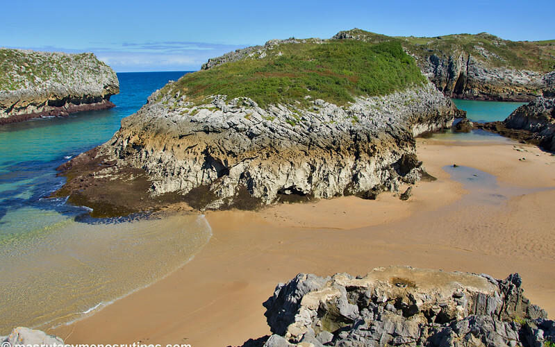Playa de Antilles en la ruta de Llanes a Playa de Vidiago