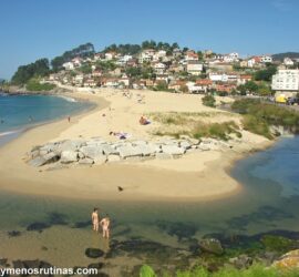 Playa de Loira en la caminata costera de Pontevedra a Bueu
